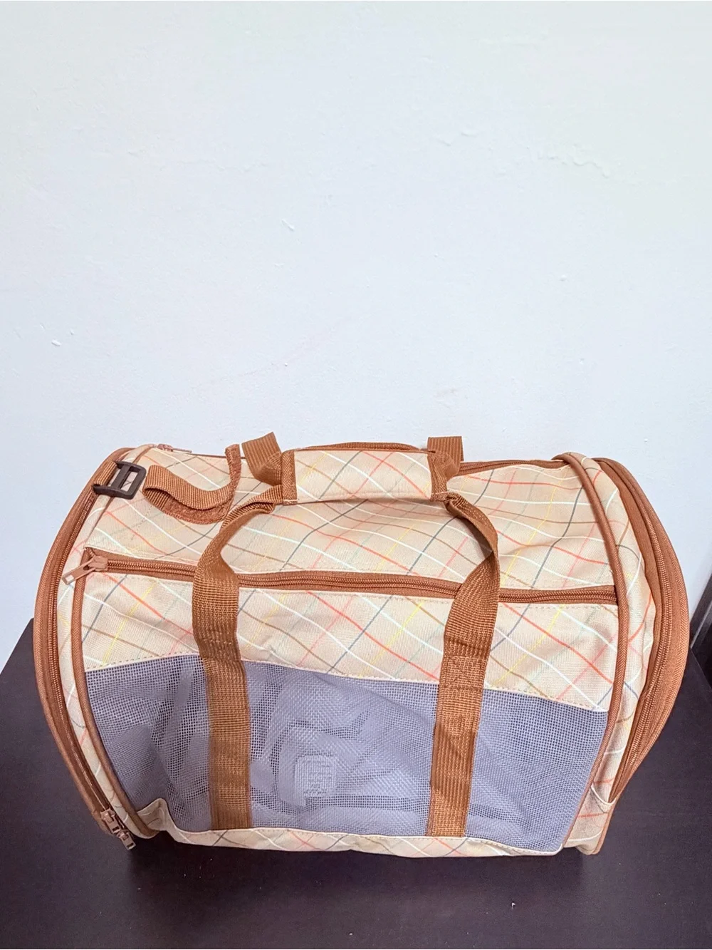 Classic Cream and Brown pet carrier bag